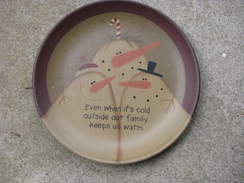 Wood Plate  31818F - Family keeps us Warm