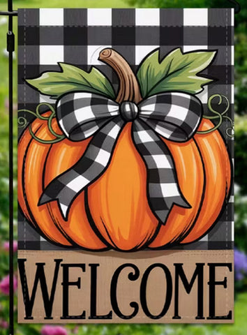 JP7002079 Black & White Buffalo Check Garden Flag with Orange Pumpkin