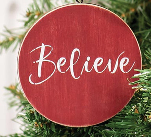 91119B - Believe round word Christmas ornament